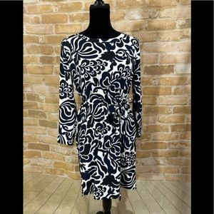 🆕Loft Black White and Navy Dress Size MP